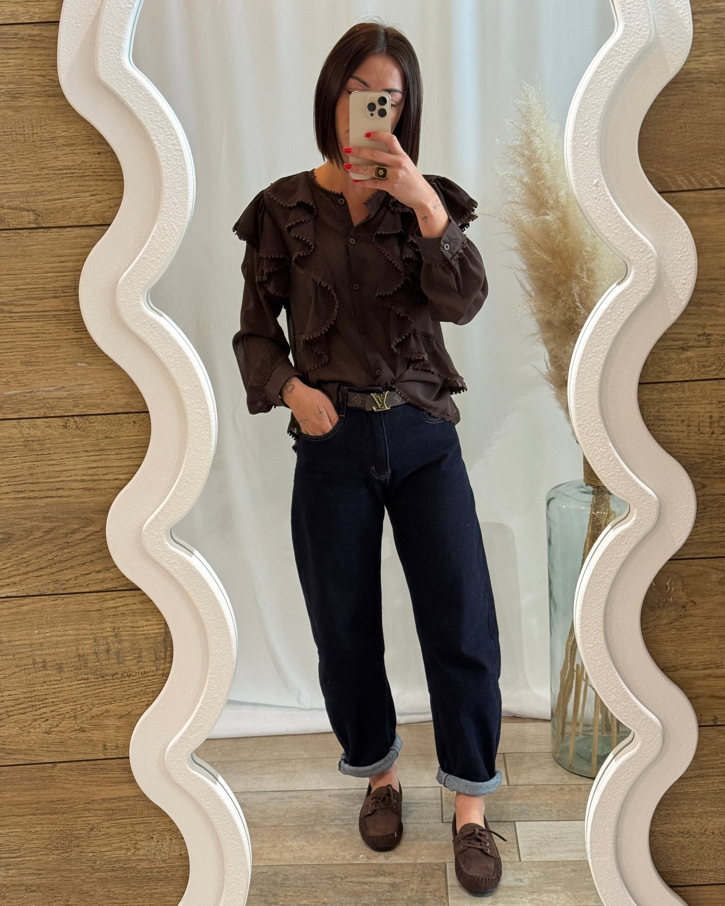 Blouse chocolat à volants - La maison de Manon