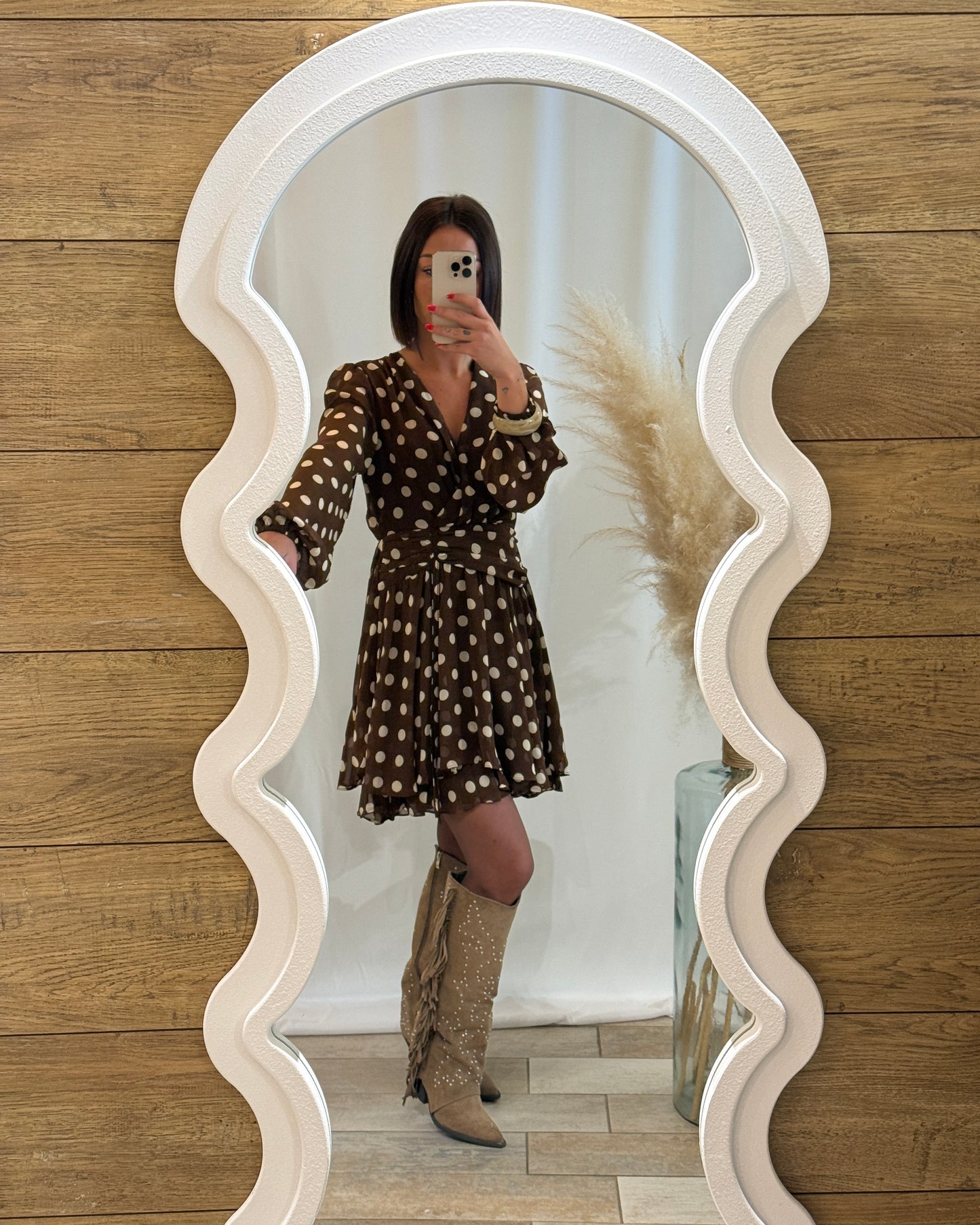 Robe à pois marron fluide - La maison de Manon