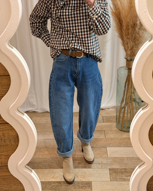 Jean ballon bleu, coupe ample et bas retroussés, denim souple – La Maison de Manon