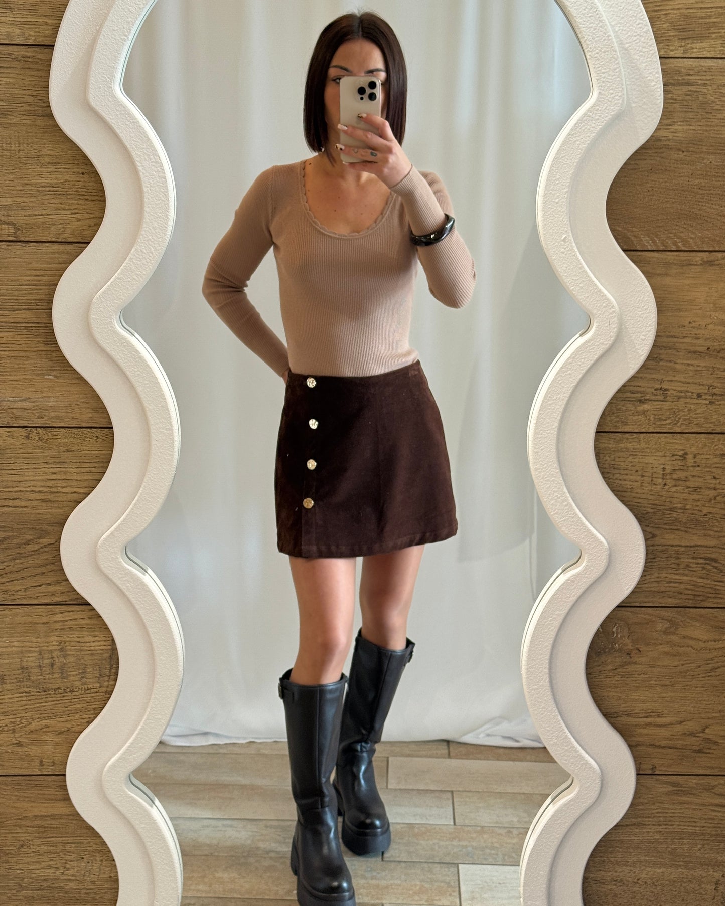 Sous-pull côtelé taupe – La Maison de Manon
