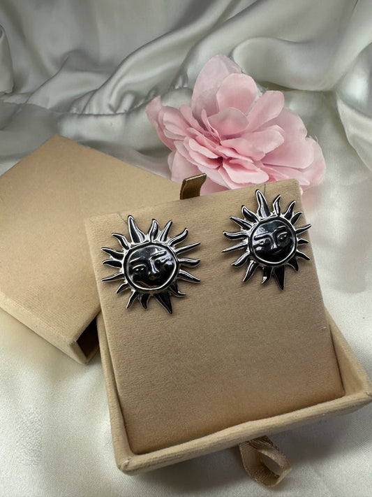Boucles d’oreilles Soleil argentées - La maison de Manon