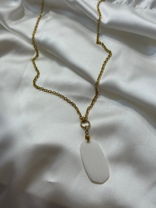 Collier - La maison de Manon