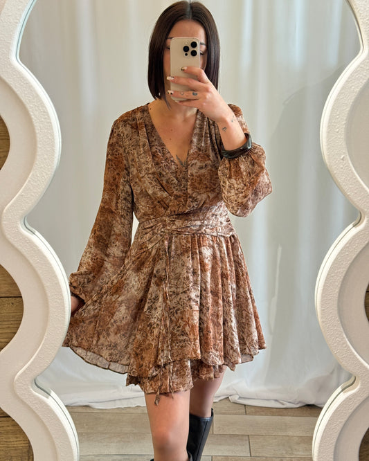 Robe fluide imprimée marron – La Maison de Manon