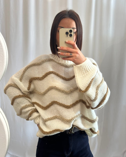 Pull écru à rayures marrons et taupe – La Maison de Manon