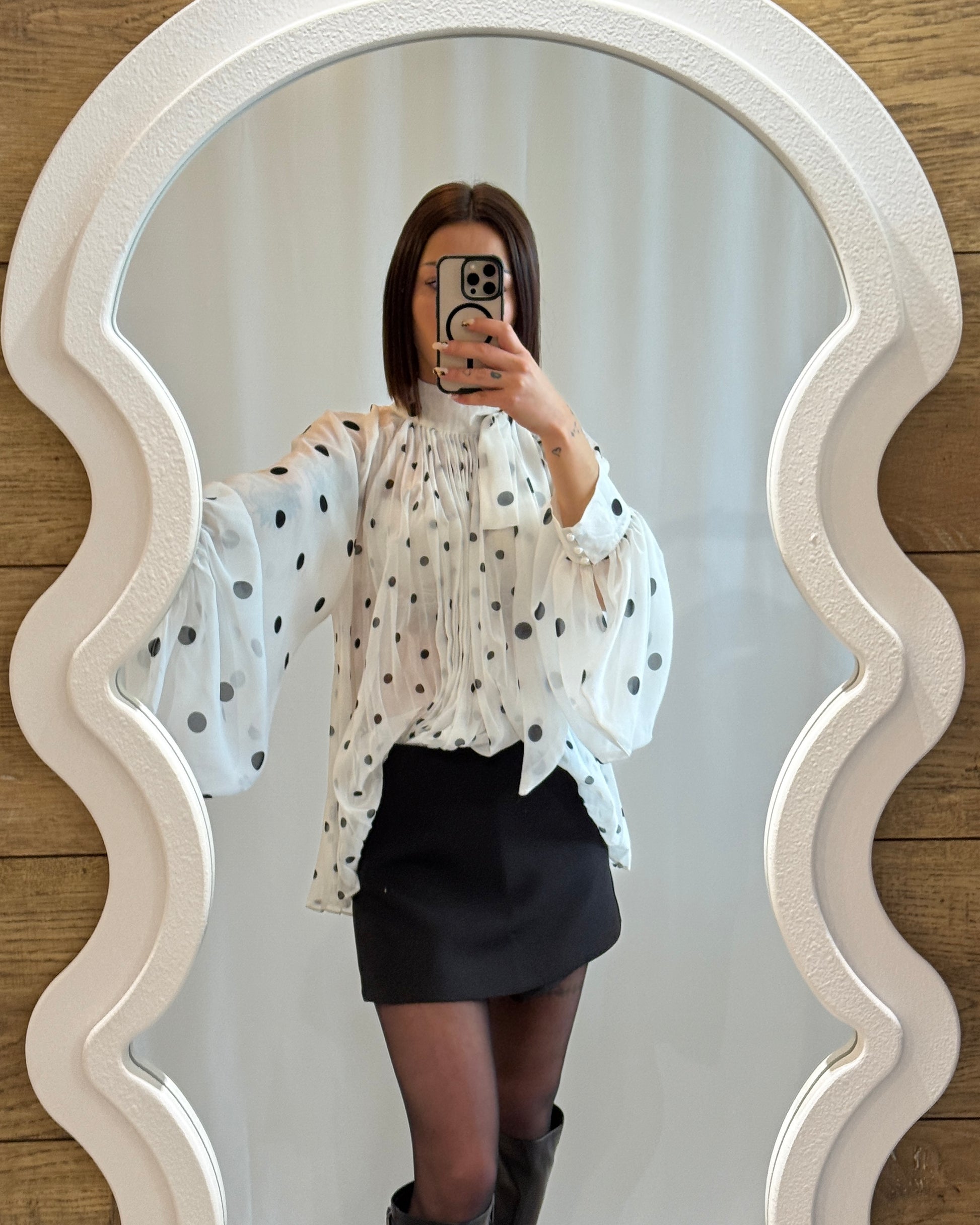 Jupe short noire - La Maison de Manon