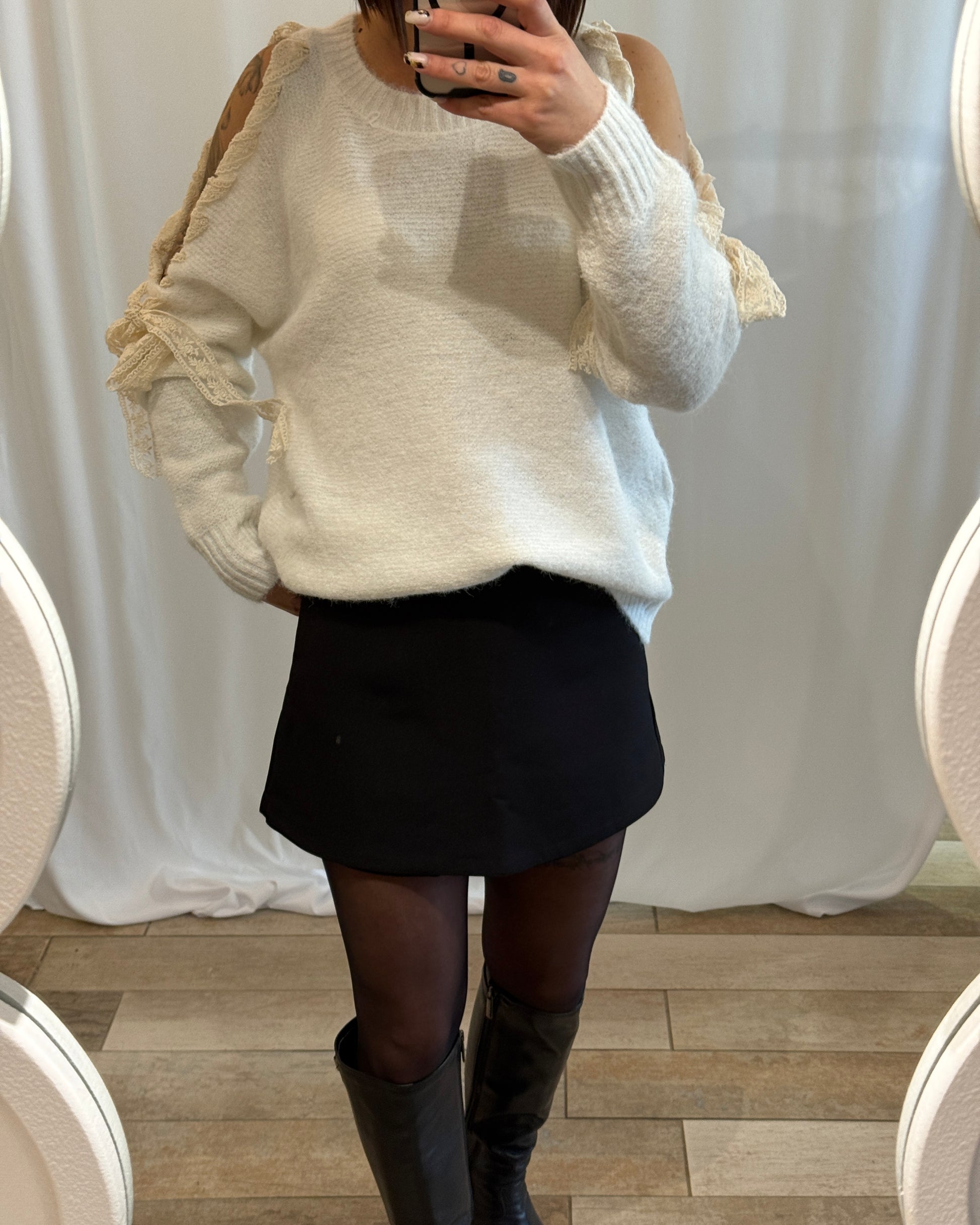 Jupe short noire - La Maison de Manon