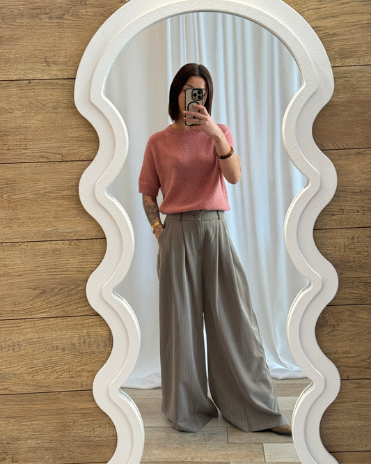 Pantalon fluide à pinces taupe - La Maison de Manon