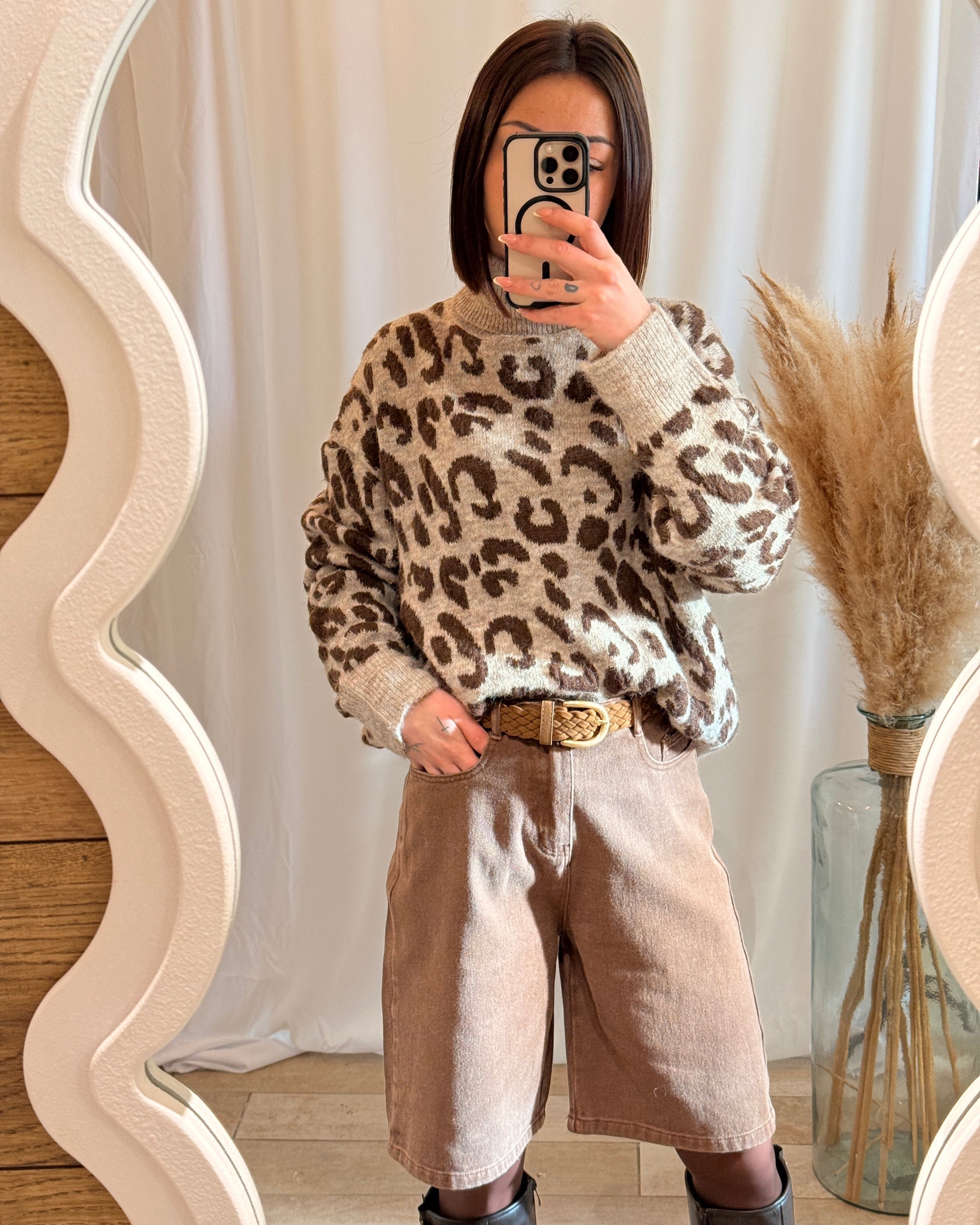 Pull léopard beige et marron, coupe ample, look automne – La Maison de Manon