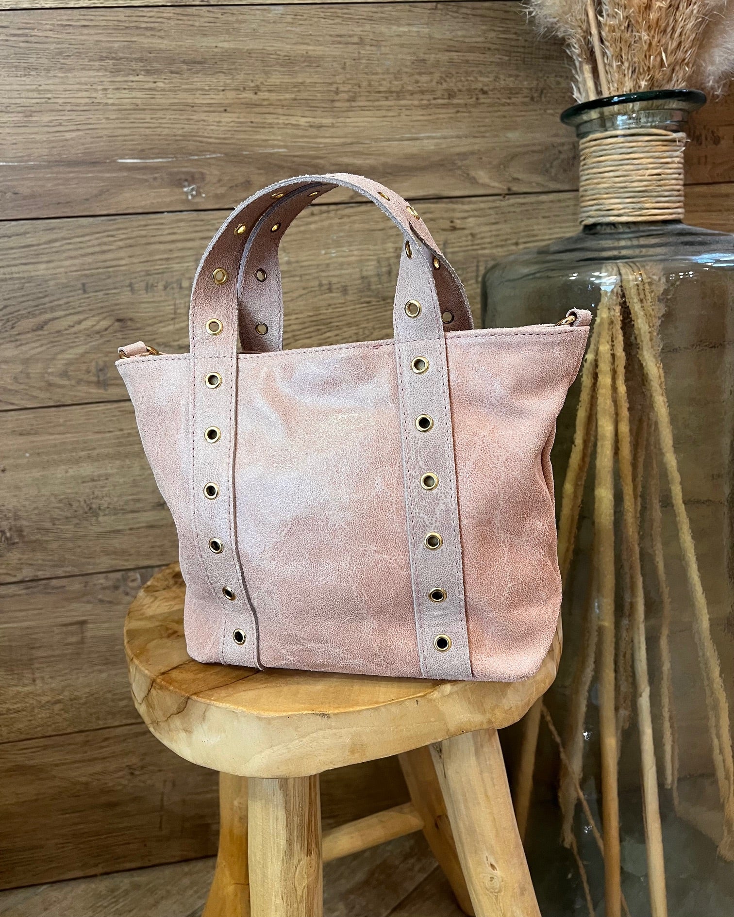sac-cuir-vernis-rose-oeillets-la-maison-de-manon-jpg