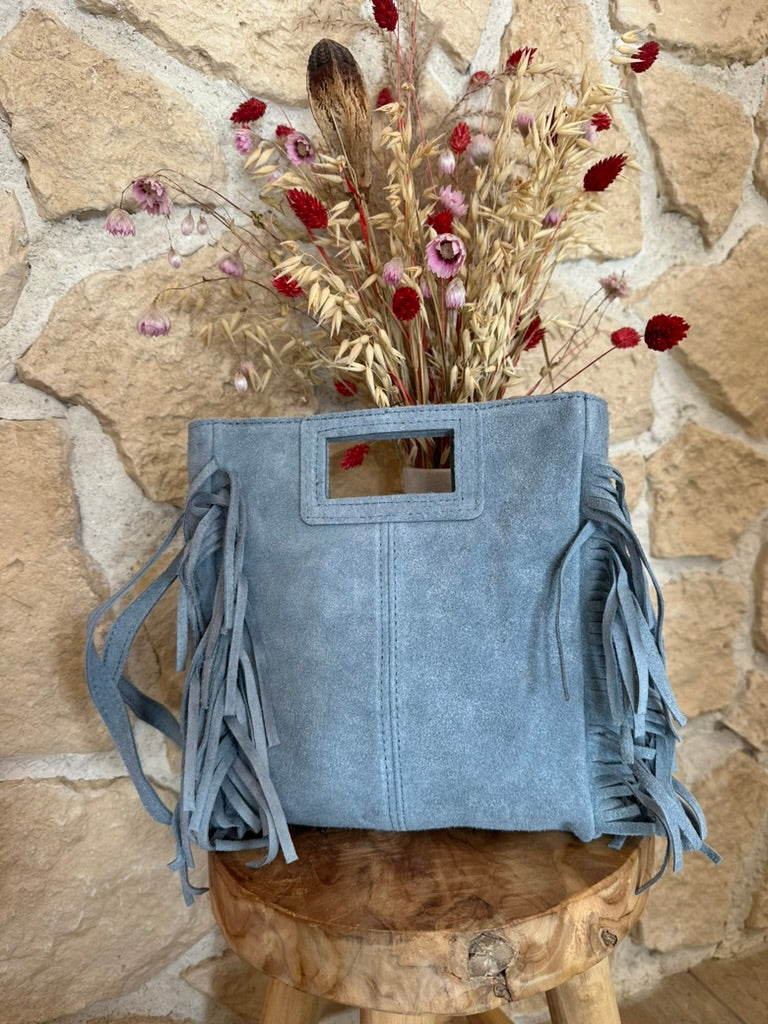 sac en cuir bleu à franges bohème